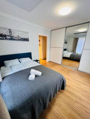 Tallinn Downtown 1BR apartment with parking, Tallinn